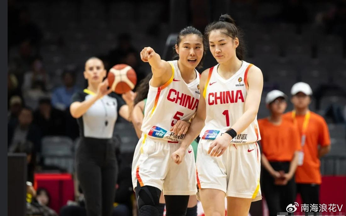 中国女篮力克巴西挺进世界杯正赛 张曼曼爆发李