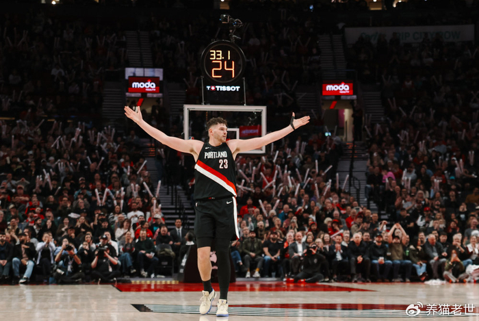 开拓者逆转爵士迎三连胜 杨瀚森48.9秒登场引关注